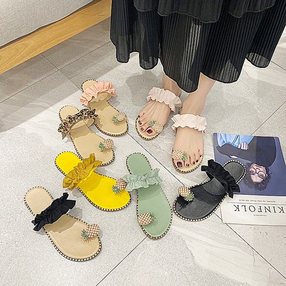 Pineapple Pearl Flat Slide Toe-Ring Sandal in Black - Picture 4 of 5